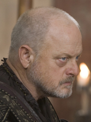 Robert Pugh; Aberdare,Glamorgan,Galler doğumlu Galli  oyuncu