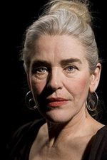 Ewa Fröling; İsveçli  oyuncu