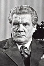 Jaroslav Moucka; Studená, Çekya doğumlu Çek oyuncu