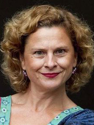 Jasna Djuricic; Ruma, Sırbistan doğumlu Sırp oyuncu