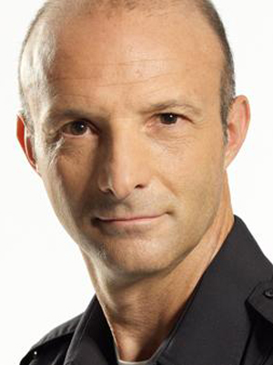 Frank Cassini; Kanadalı  oyuncu