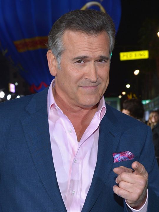 Bruce Campbell; Bruce Lorne Campbell, R.O.C. Sandstorm olarak da bilinen Amerikalı oyuncu, yönetmen, ortak yapımcı
