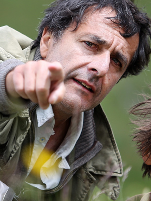 Nicolas Vanier; Fransız yönetmen, adaptasyon, diyalog yazarı