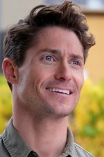 Matthew MacCaull; Kanadalı  oyuncu