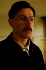 Peter Ferdinando; Londra,İngiltere doğumlu İngiliz  oyuncu