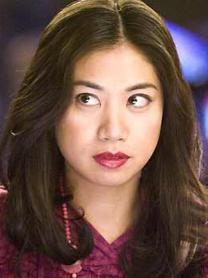 Liza Lapira; Amerikalı