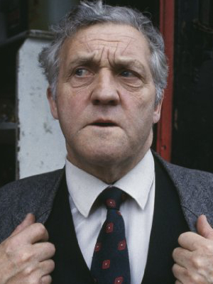 Norman Rossington; Liverpool,Merseyside,İngiltere doğumlu İngiliz  oyuncu