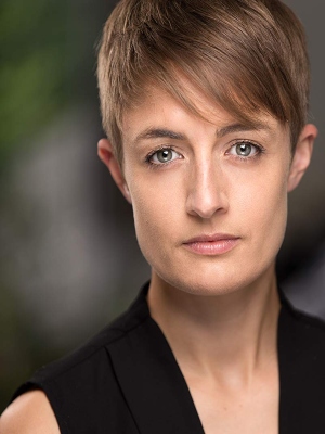 Hannah Chalmers; oyuncu