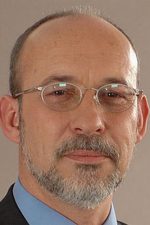 Erdal Küçükkömürcü; oyuncu