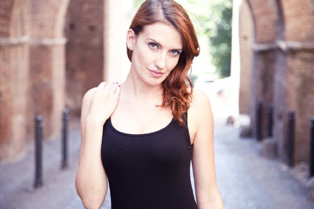 Giulia Di Quilio; Chieti, İtalya doğumlu İtalyan oyuncu