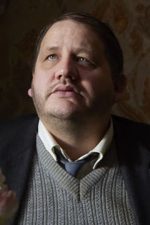 Tony Way; Rochford,Essex ,İngiltere doğumlu Tony Paul Way olarak da bilinen İngiliz  oyuncu