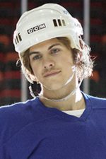 Andrew Herr; İngiliz  oyuncu