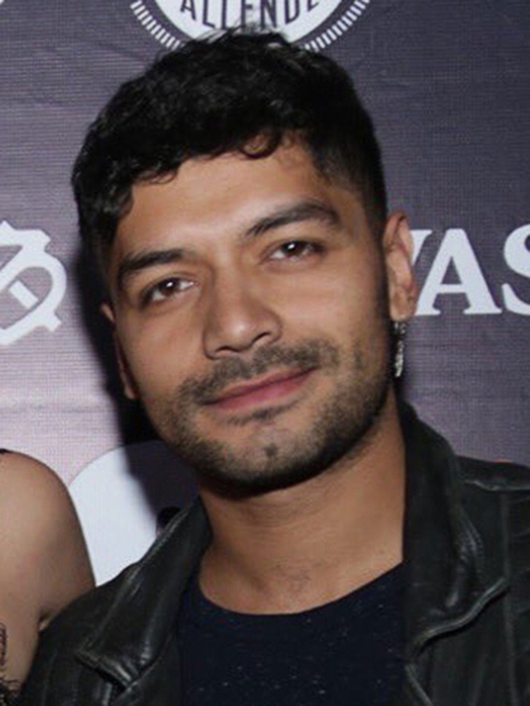 Christian Vázquez; Guadalajara, Jalisco, Meksika doğumlu Christian Vázquez olarak da bilinen Meksikalı oyuncu