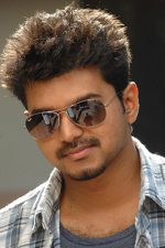 Vijay; Chennai, Tamil Nadu, Hindistan doğumlu Ilayathalapathy Vijay olarak da bilinen Hint oyuncu