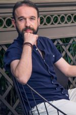 Hakkı Görgülü; Türk senarist, yönetmen