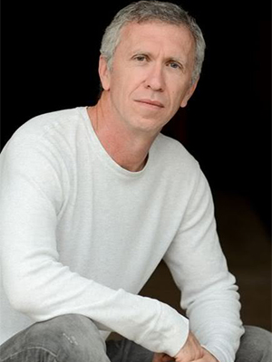 Steve Coulter; Amerikalı oyuncu, senarist