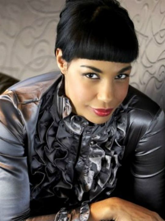 Amanda Brugel; Kanadalı  oyuncu