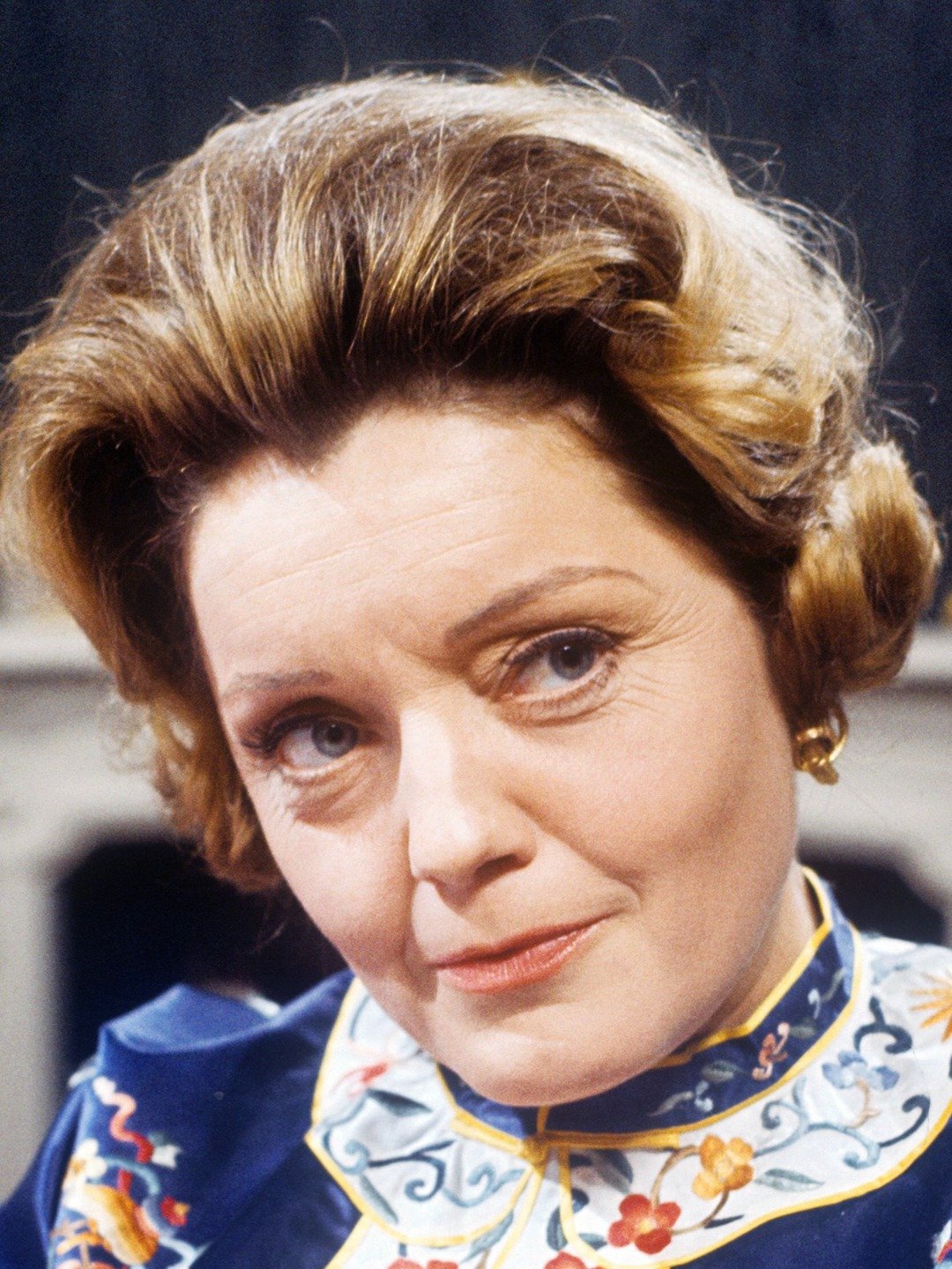 Shelagh Fraser; Purley,Londra,İngiltere doğumlu İngiliz  oyuncu