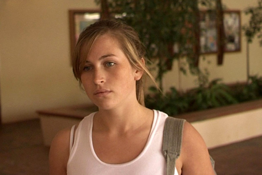 Clementine Mellor; Adelaide, Güney Avustralya, Avustralya doğumlu Avustralyalı oyuncu