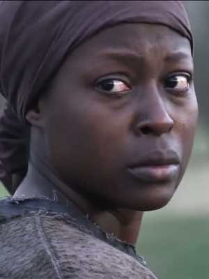 Christine Horn; Christine Lauren Horn olarak da bilinen Amerikalı oyuncu