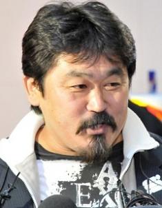 Erken Ialgashev; Kazakistan doğumlu Kazak yapımcı