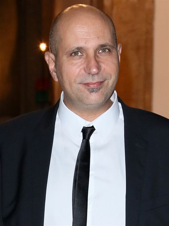 Francesco Cinquemani; Roma, İtalya doğumlu Amerikalı senarist