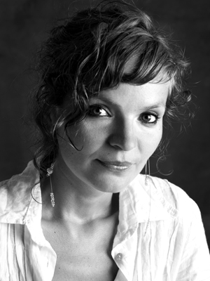 Anaïs Barbeau-Lavalette; Kanadalı  senarist, yönetmen, making-of yönetmeni