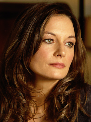 Catherine McCormack; Epsom,Surrey,İngiltere doğumlu İngiliz  oyuncu