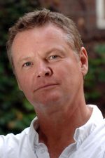 Geraint Wyn Davies; Swansea,Galler doğumlu Kanadalı  oyuncu