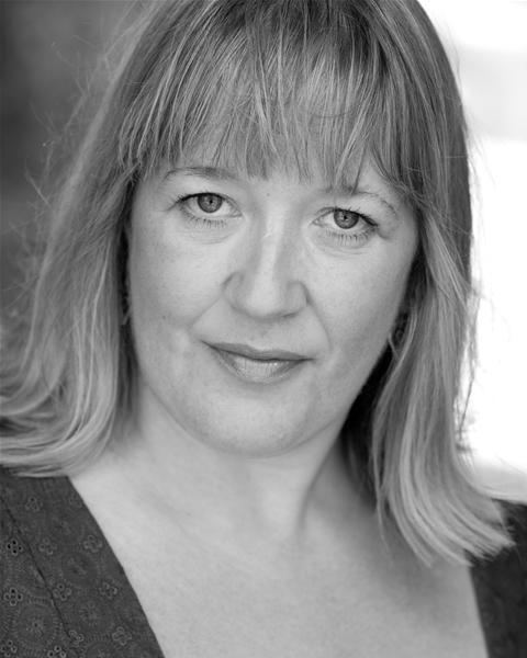 Wendy Albiston; Pontypridd,Galler doğumlu Galli  oyuncu