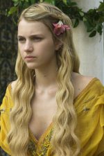 Nell Tiger Free; Kingston upon Thames,Londra,İngiltere doğumlu İngiliz oyuncu