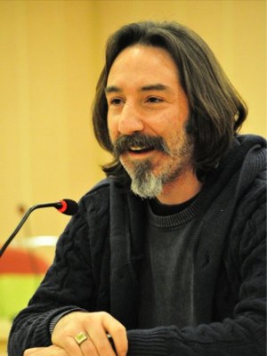 Aytaç Ağırlar; İstanbul, Türkiye doğumlu Murat Aytaç Ağırlar olarak da bilinen Türk oyuncu, senarist, yönetmen