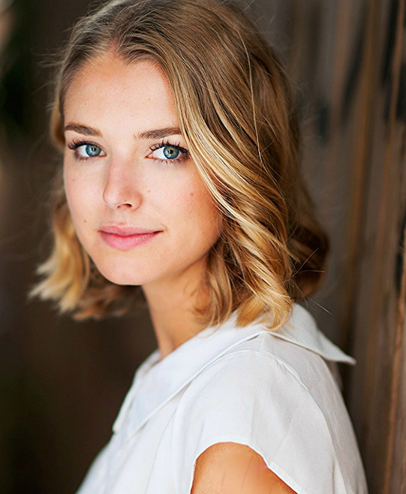 Ellie Gall; Sidney, Yeni Güney Galler, Avustralya doğumlu Avustralyalı oyuncu