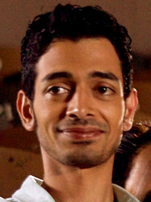 Dhruv Ganesh; Hint oyuncu