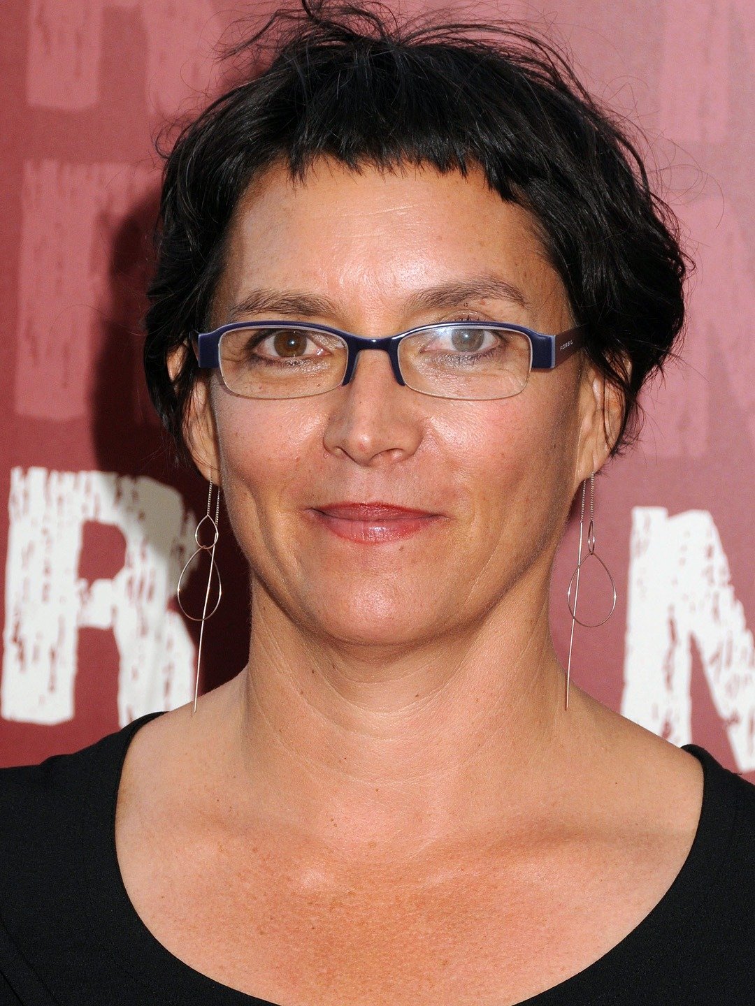 Sara Blecher; Johannesburg, Güney Afrika doğumlu Güney Afrikalı yönetmen, yapımcı