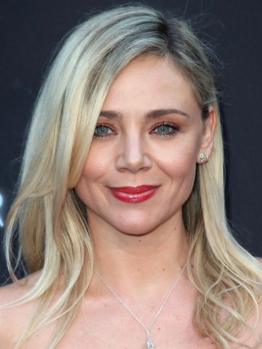 Katarina Cas; Slovenj Gradec, Slovenya doğumlu Sloven oyuncu