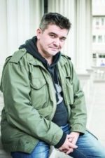 Aleksandar Seksan; Saraybosna , Bosna Hersek doğumlu Boşnak oyuncu