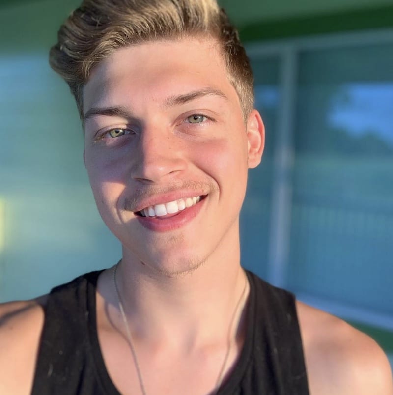 Ricky Garcia; Porto Riko doğumlu Porto Rikolu oyuncu