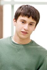 Keir Gilchrist; Camden,Londra,İngiltere doğumlu Keir David Peters Gilchrist olarak da bilinen İngiliz  oyuncu