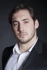 Petar Strugar; Çetine, Karadağ doğumlu Pero Strugar olarak da bilinen Karadağlı oyuncu