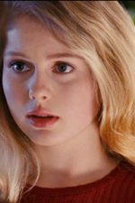 Rose McIver; Auckland, Yeni Zelanda doğumlu Frances Rose McIver olarak da bilinen Yeni Zelandalı oyuncu