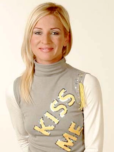 Buket Dereoğlu; Türk oyuncu