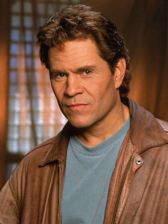 A. Martinez; Adolph Larrue Martinez III, Adolfo Martinez, Adolph Martinez olarak da bilinen Amerikalı oyuncu