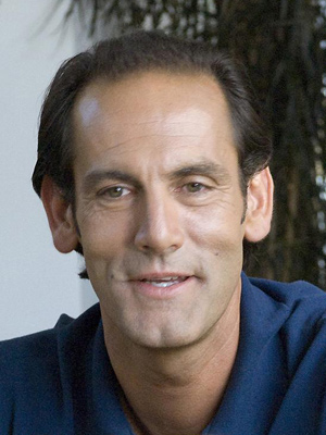 Damian Young; Amerikalı