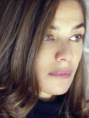 Elli Medeiros; Montevideo, Uruguay doğumlu Uruguaylı oyuncu