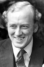 Nicol Williamson; Hamilton,İskoçya doğumlu İngilizşarkıcıoyuncu