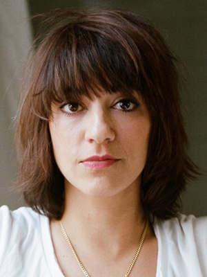 Ana Lily Amirpour; Margate,Kent,İngiltere doğumlu İngiliz  yönetmen, senarist, yapımcı