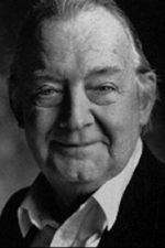 David Ryall; Shoreham-by-Sea,Sussex,İngiltere doğumlu David John Ryall olarak da bilinen İngiliz  oyuncu