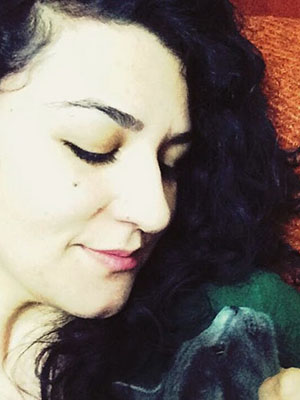 Aliye Aybüke Özdemir; Türk oyuncu, sanat yönetmeni