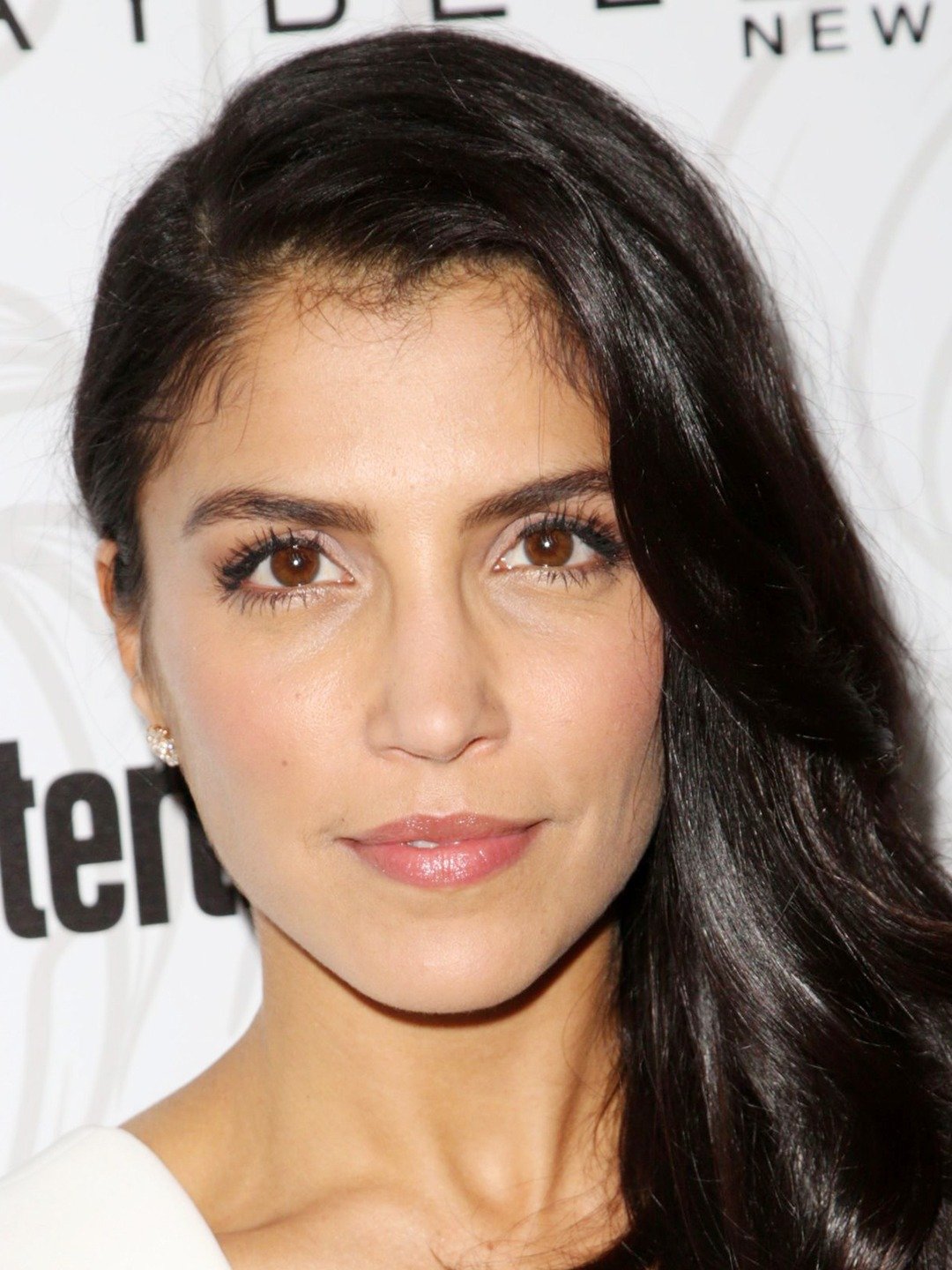 Nazneen Contractor; Mumbai, Maharaştra, Hindistan doğumlu Hint oyuncu